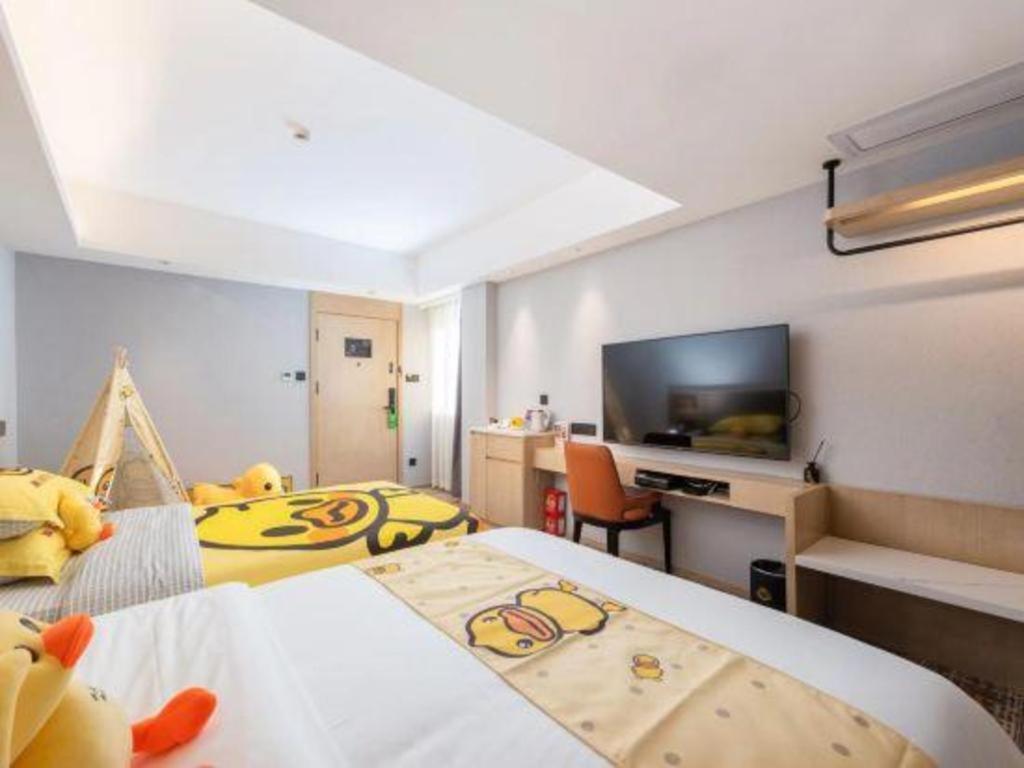 Overseas Chinese Hotel Zhuhai Exterior photo
