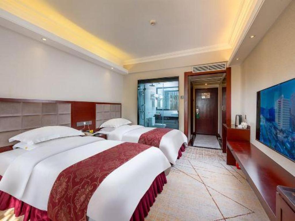 Overseas Chinese Hotel Zhuhai Exterior photo