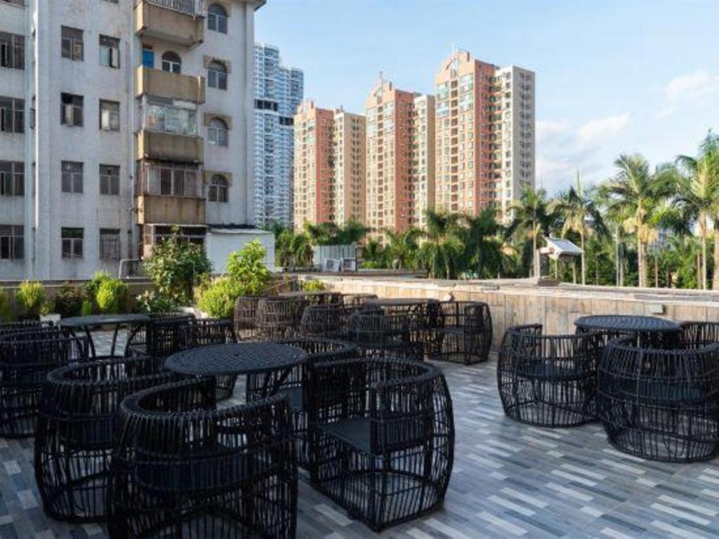 Overseas Chinese Hotel Zhuhai Exterior photo